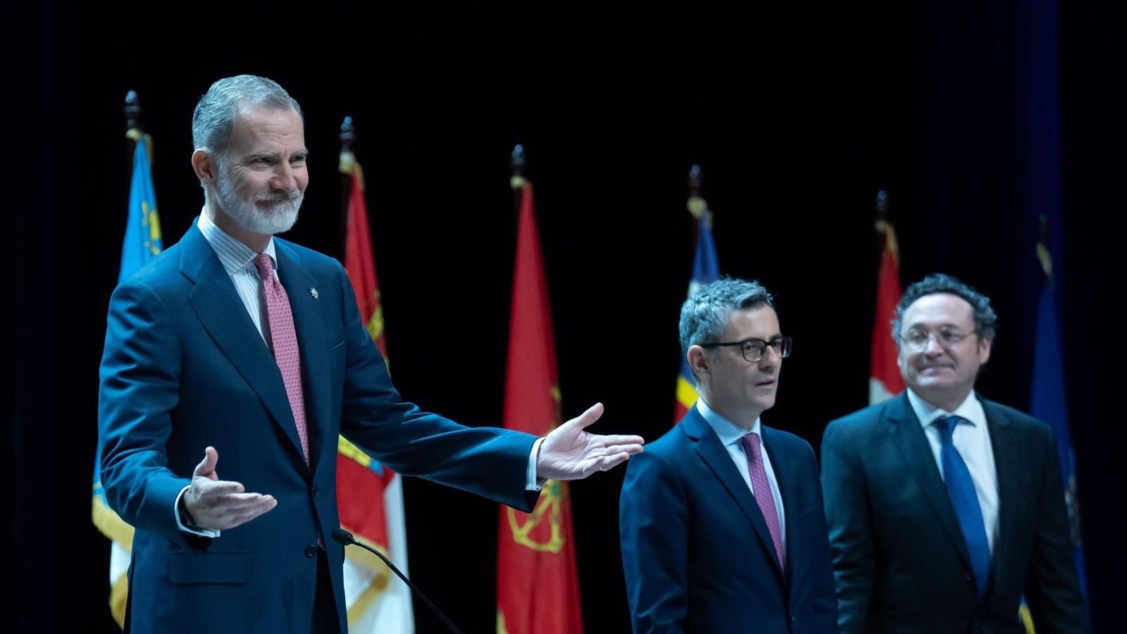 Felipe VI defiende la independencia judicial: &quot;Todos han de preservarla y respetarla&quot;