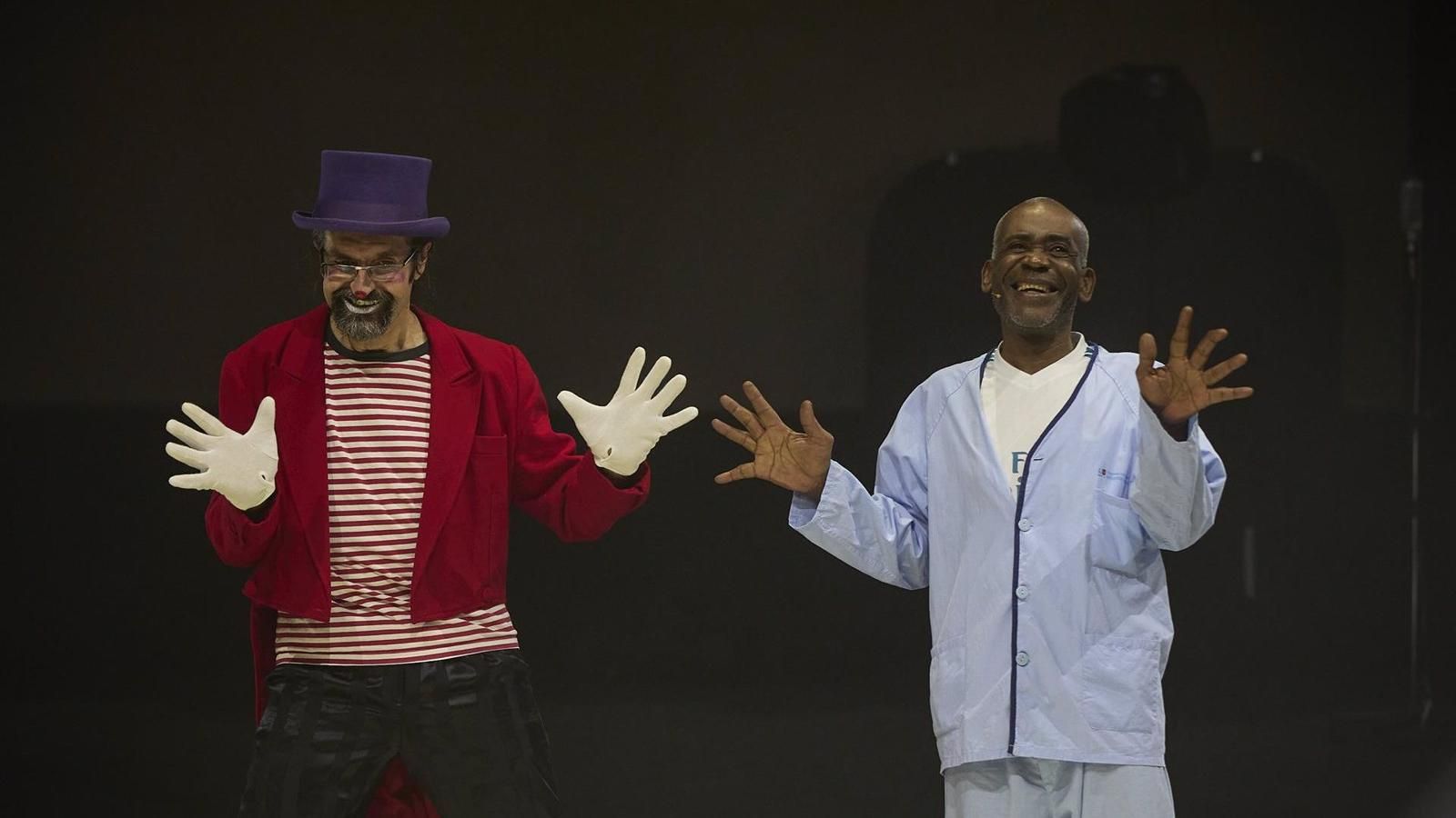 Shiro el Mentalista y la fundación Adopta Un Abuelo, premiados en el Festival Internacional de Magia de Madrid