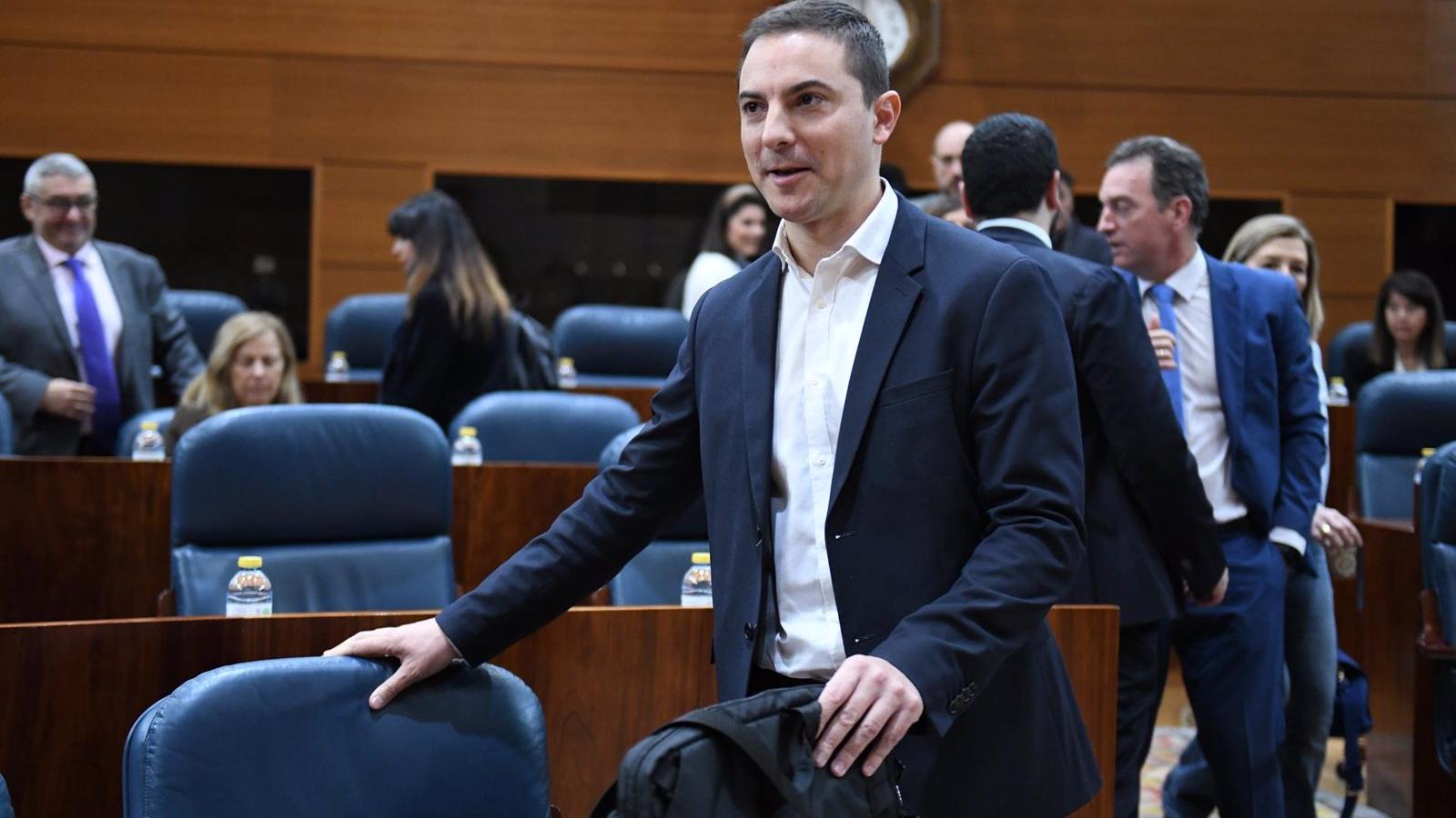 Lobato planea estar diez años en Madrid y no piensa en ser secretario general del PSOE