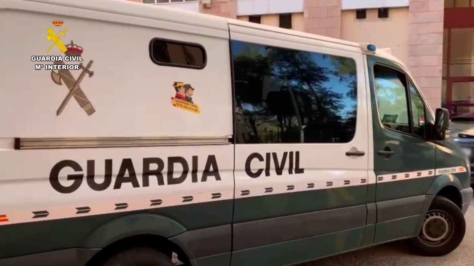 Varios heridos e investigados por una pelea multitudinaria que comenzó en una discoteca de Villalba