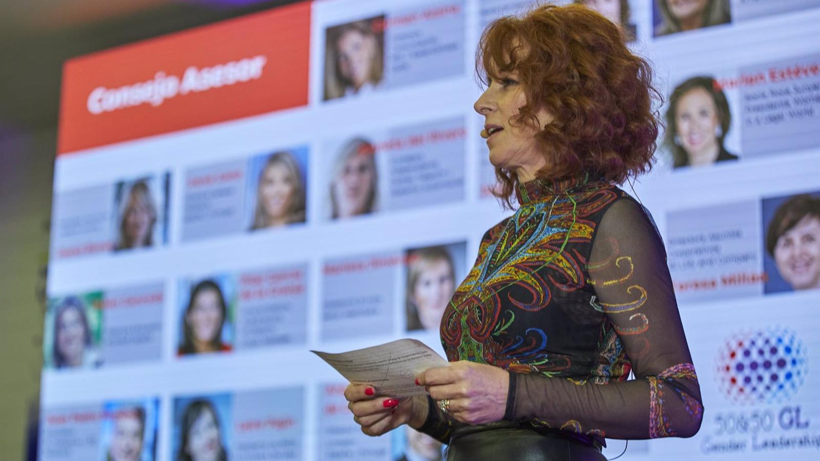 Gloria Lomana y ClosinGap, premios Clara Campoamor 2024 de la capital
