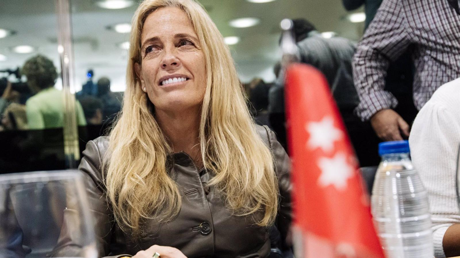 Albert señala que el paro ha crecido "mínimamente" en la región y muestra "preocupación" por el desempleo juvenil