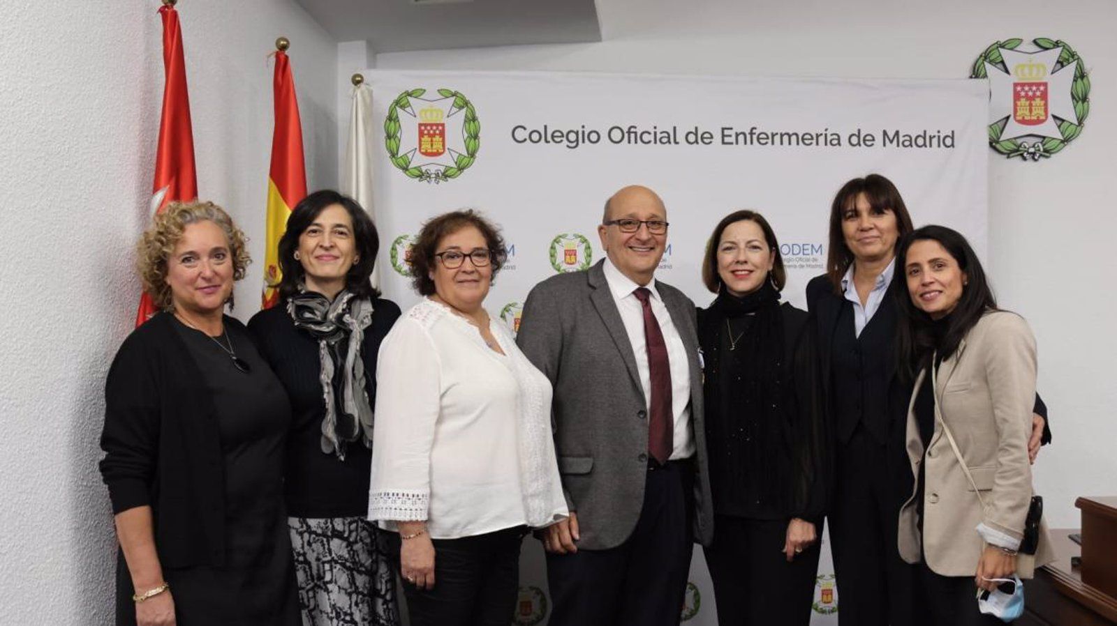 Dos enfermeros de Atención Primaria reciben la Cruz de Enfermería al Mérito Colegial del CODEM