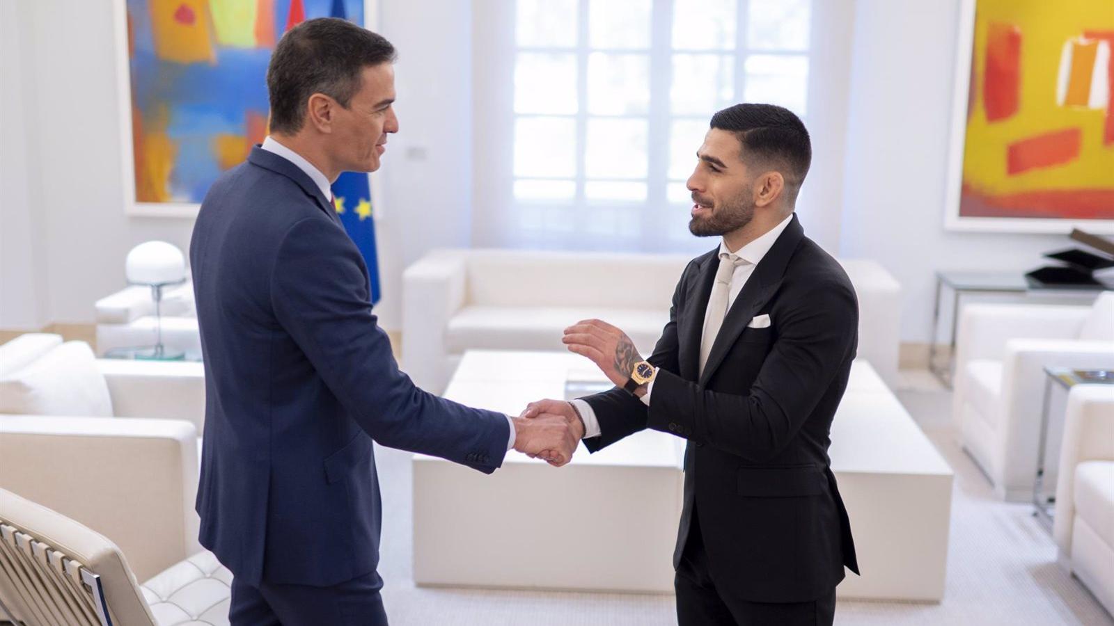 El Gobierno de España concede al luchador Ilia Topuria la nacionalidad española