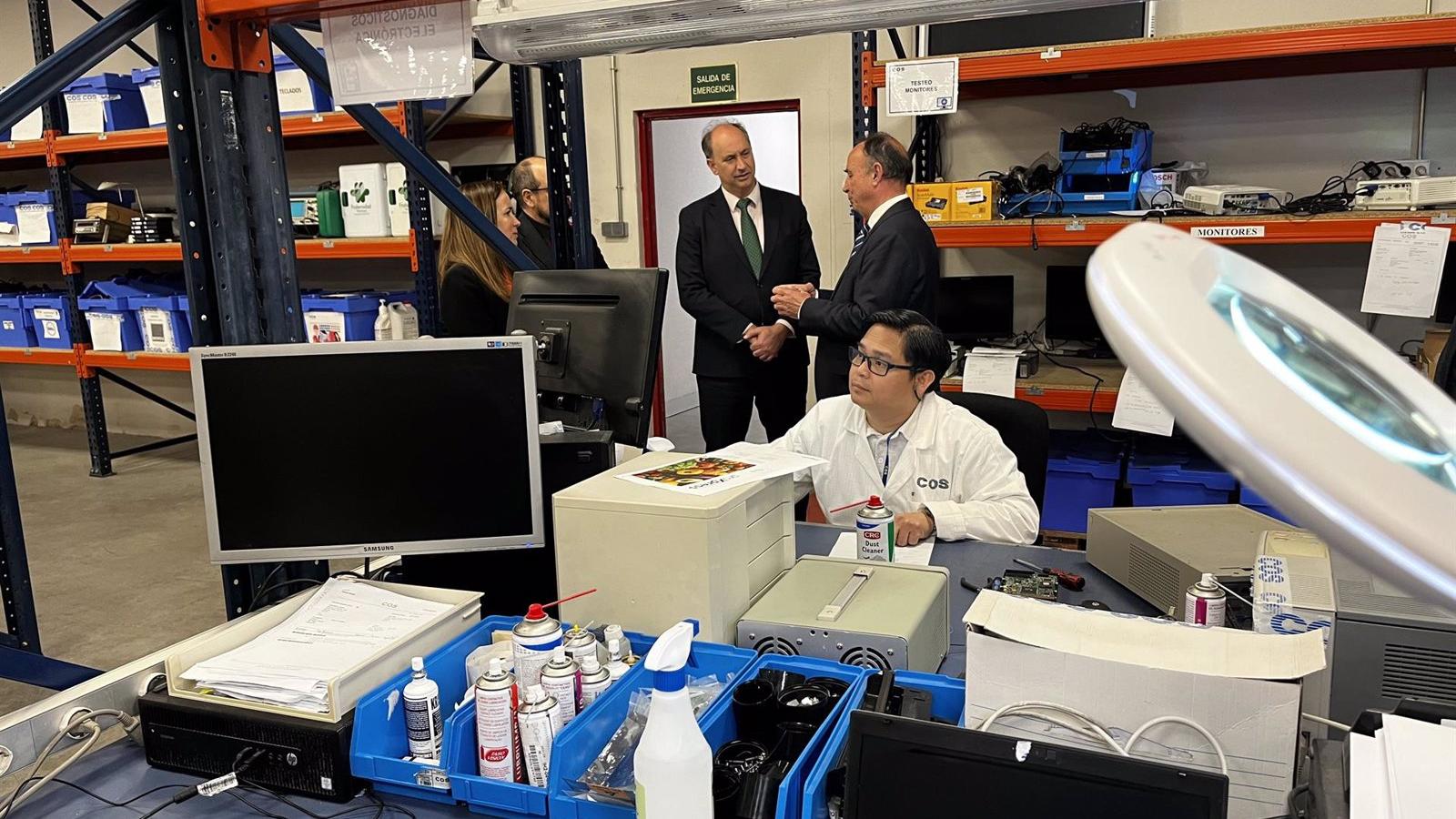 La Comunidad simplificará los trámites a las empresas que quieran abrir centros de datos en la región