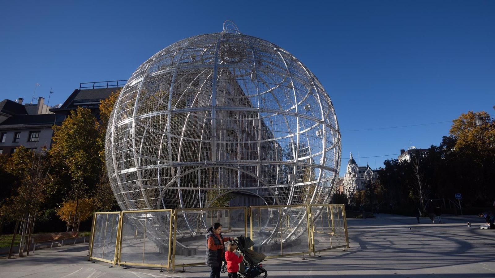 Madrid lanza un concurso para que escolares de Primaria elijan el diseño de las luces de Navidad