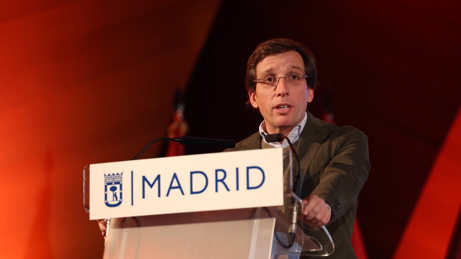 Martínez-Almeida acusa al Gobierno de usar a la Agencia Tributaria para "incriminar" 