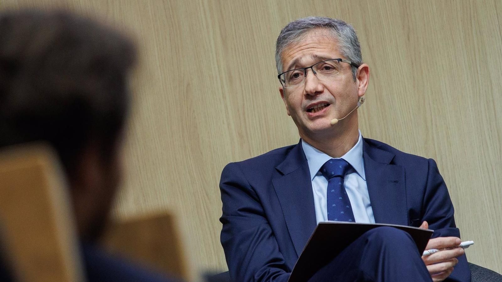 Banco de España alerta del impacto en el PIB y el déficit si el consumo público no se modera en 2024