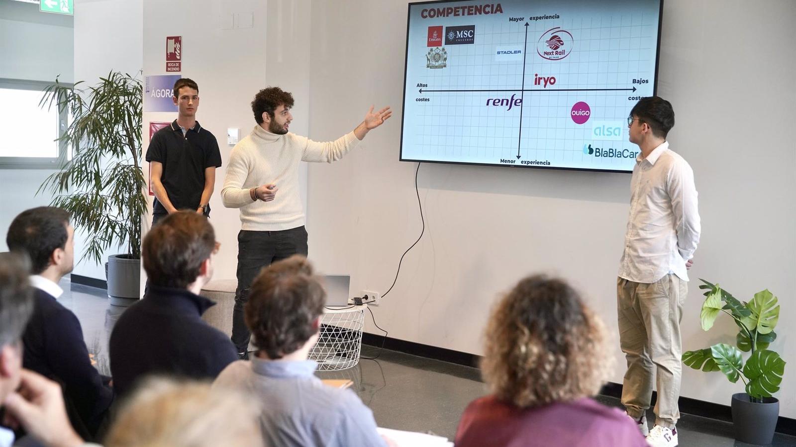 'Next Rail' y 'Las Rozas Colabora', proyectos ganadores en la gran final del U-Challenge