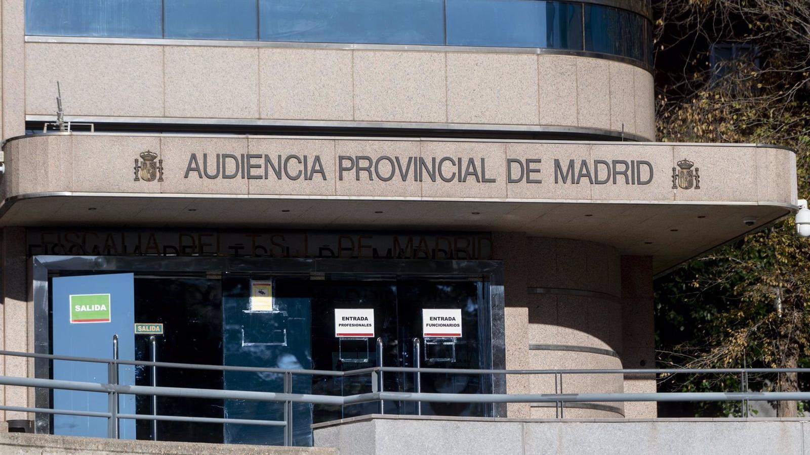 Condenado a cuatro años de cárcel un exinspector de Policía por filtrar datos a clubs de alterne de Coslada