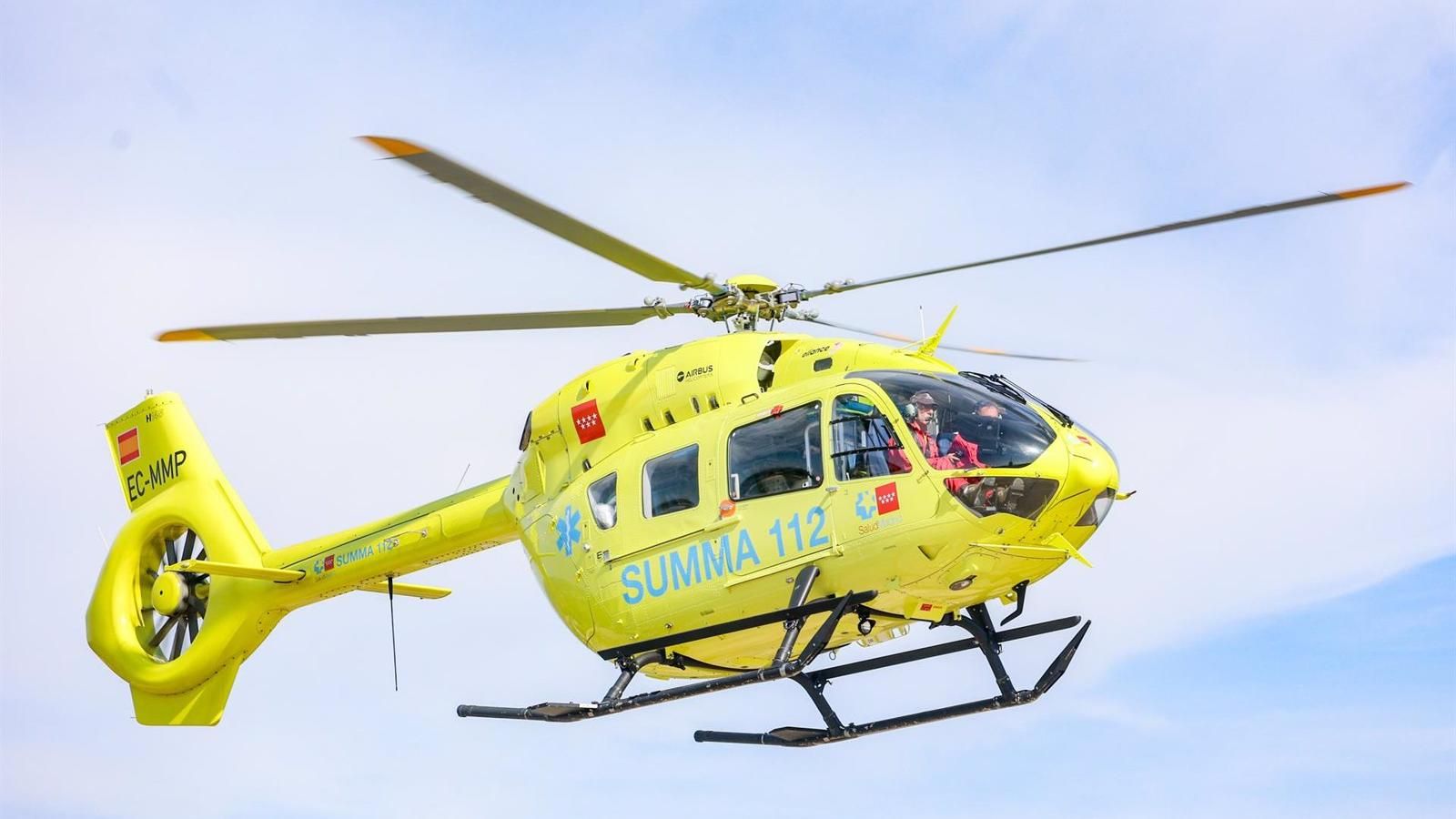  Herido muy grave un hombre de 41 años tras precipitarse 12 metros desde la cubierta de una nave en Pinto