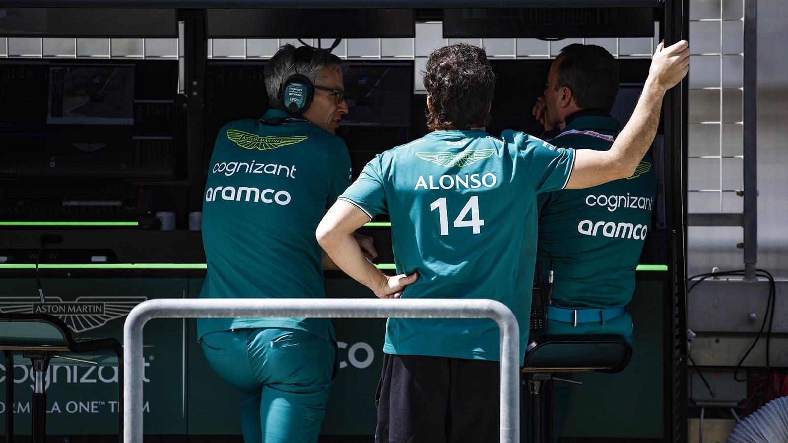 Mike Krack: "Apoyamos plenamente a Fernando Alonso, nunca pondría a nadie en peligro"