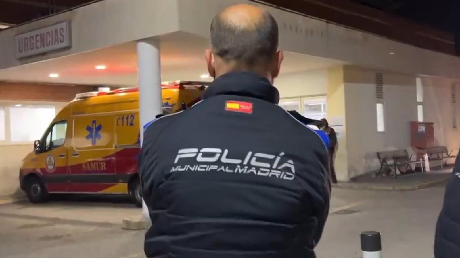  Herido muy grave un joven de 18 años en un ataque con arma blanca en Puente de Vallecas