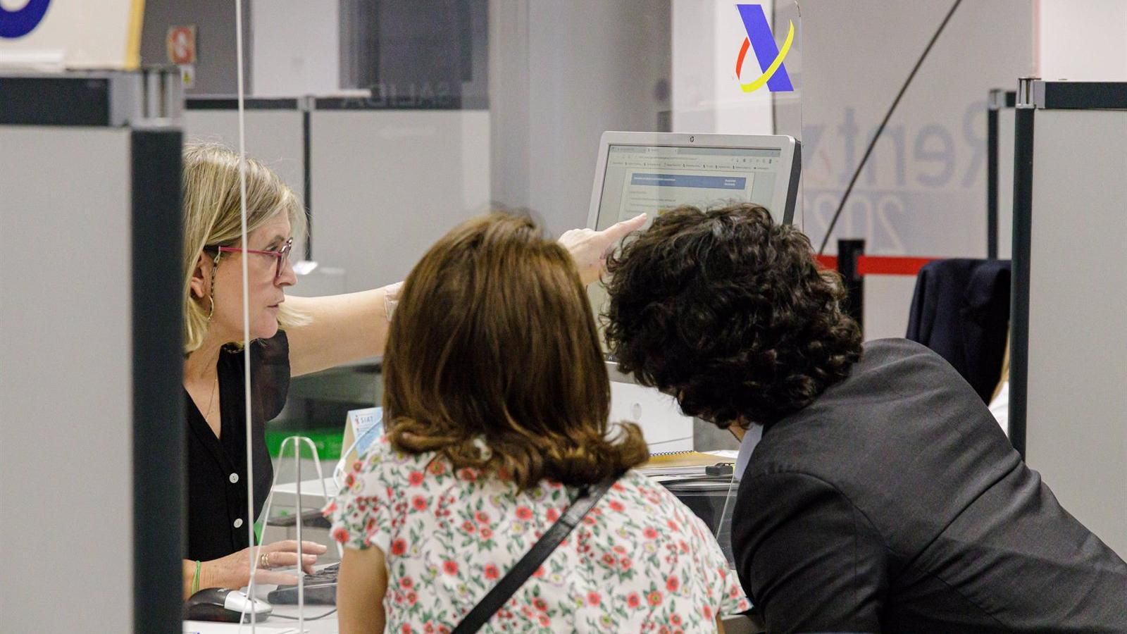 La Comunidad aplica la segunda deflactación y nuevas deducciones en la Renta 2024