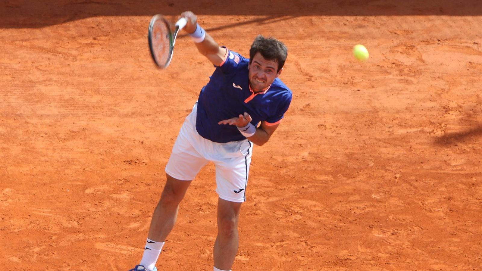 Martínez, Llamas y Jordà avanzan en un torneo de Estoril muy español