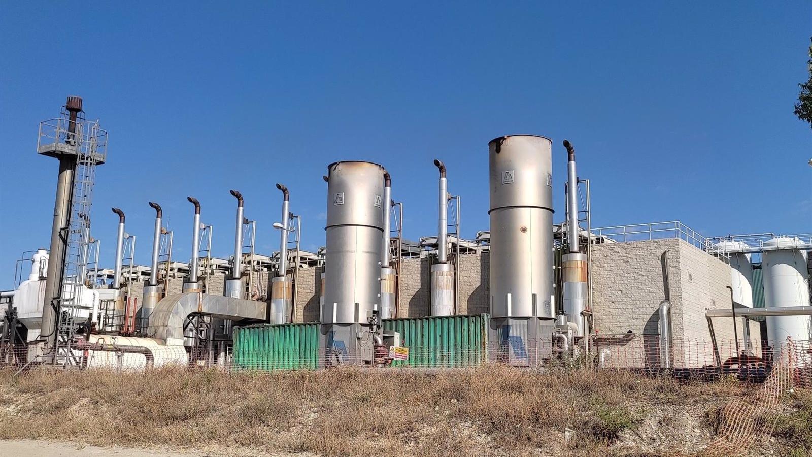 Ecologistas se concentran contra la legalización de la ampliación del macro vertedero de Pinto