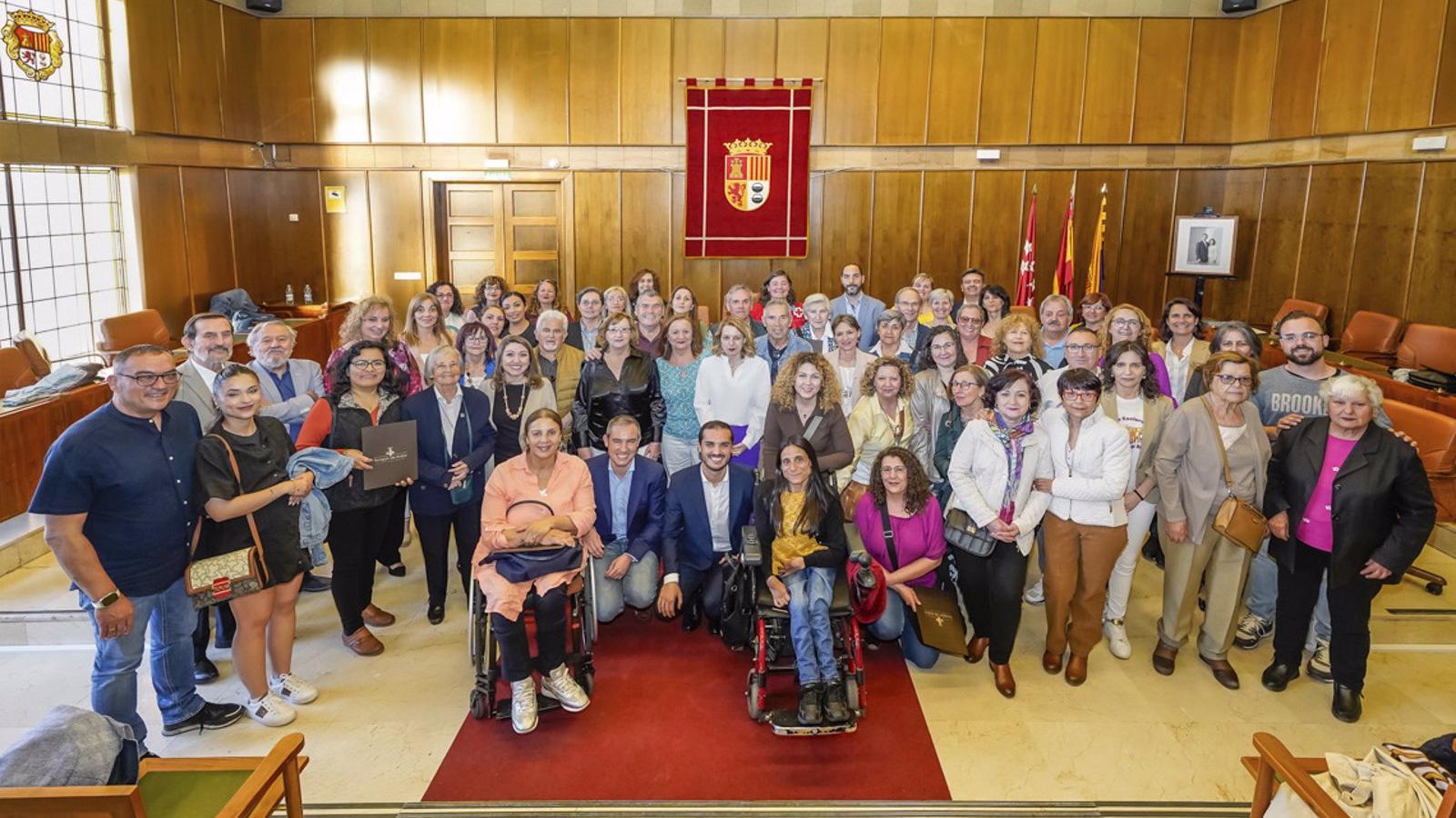 Un acto en el Salón de Plenos en Torrejón reconoce la labor que desarrollan las entidades sociales del municipio
