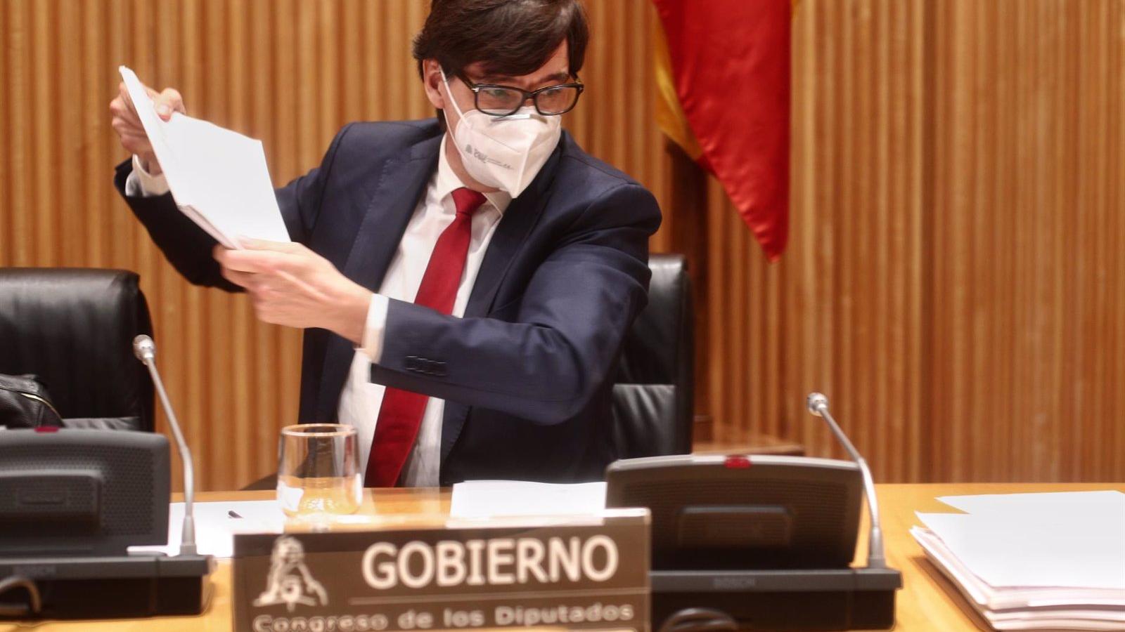 Las comisiones sobre las mascarillas arrancan interrogando a Koldo en el Senado e Illa en el Congreso