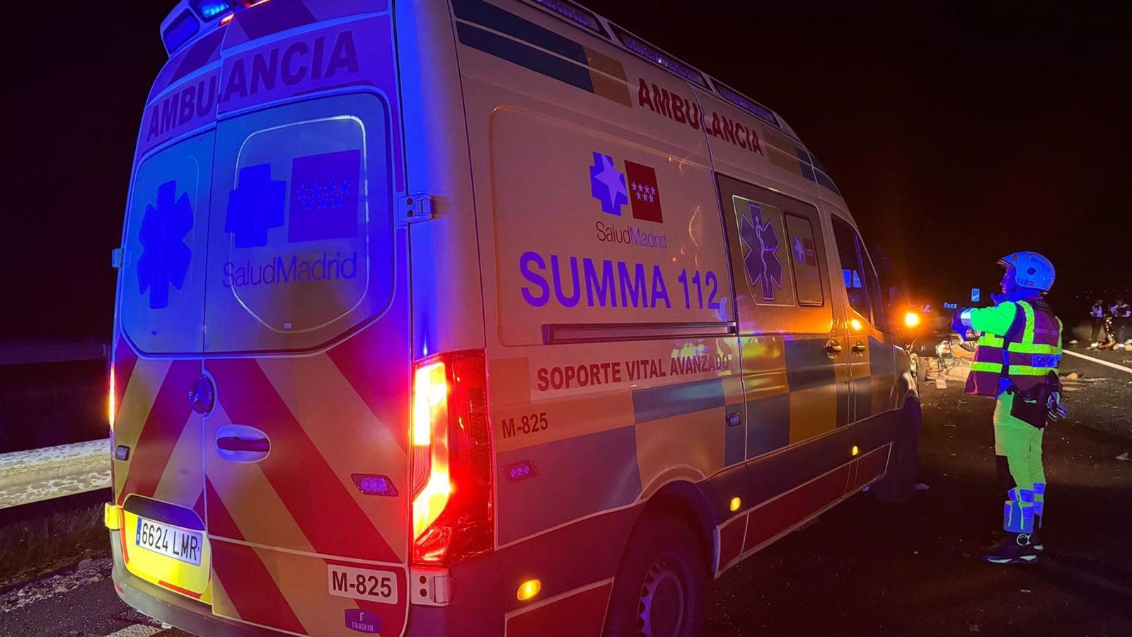 Un trágico accidente en la A-3 se cobra dos vidas y deja tres heridos graves