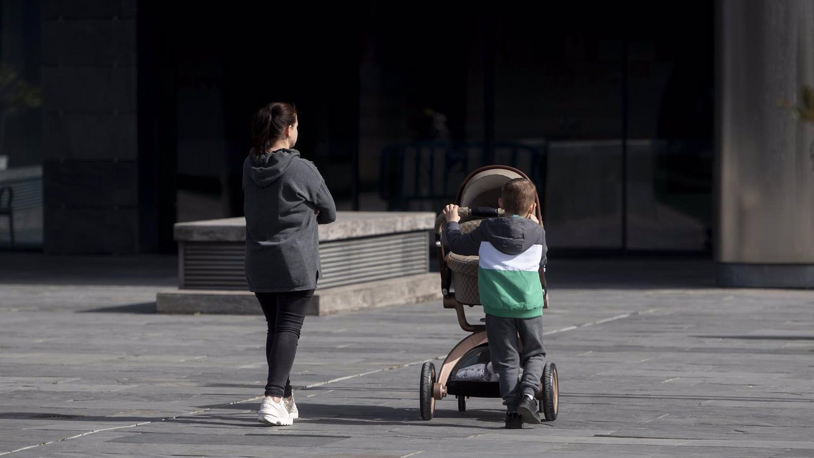 El número de niños menores de cuatro años en España cae medio millón entre 2014 y 2023