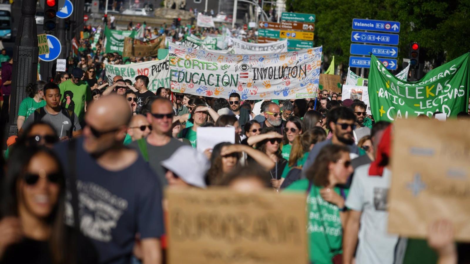 Segunda jornada de huelga en la educación pública madrileña sin avances en la negociación