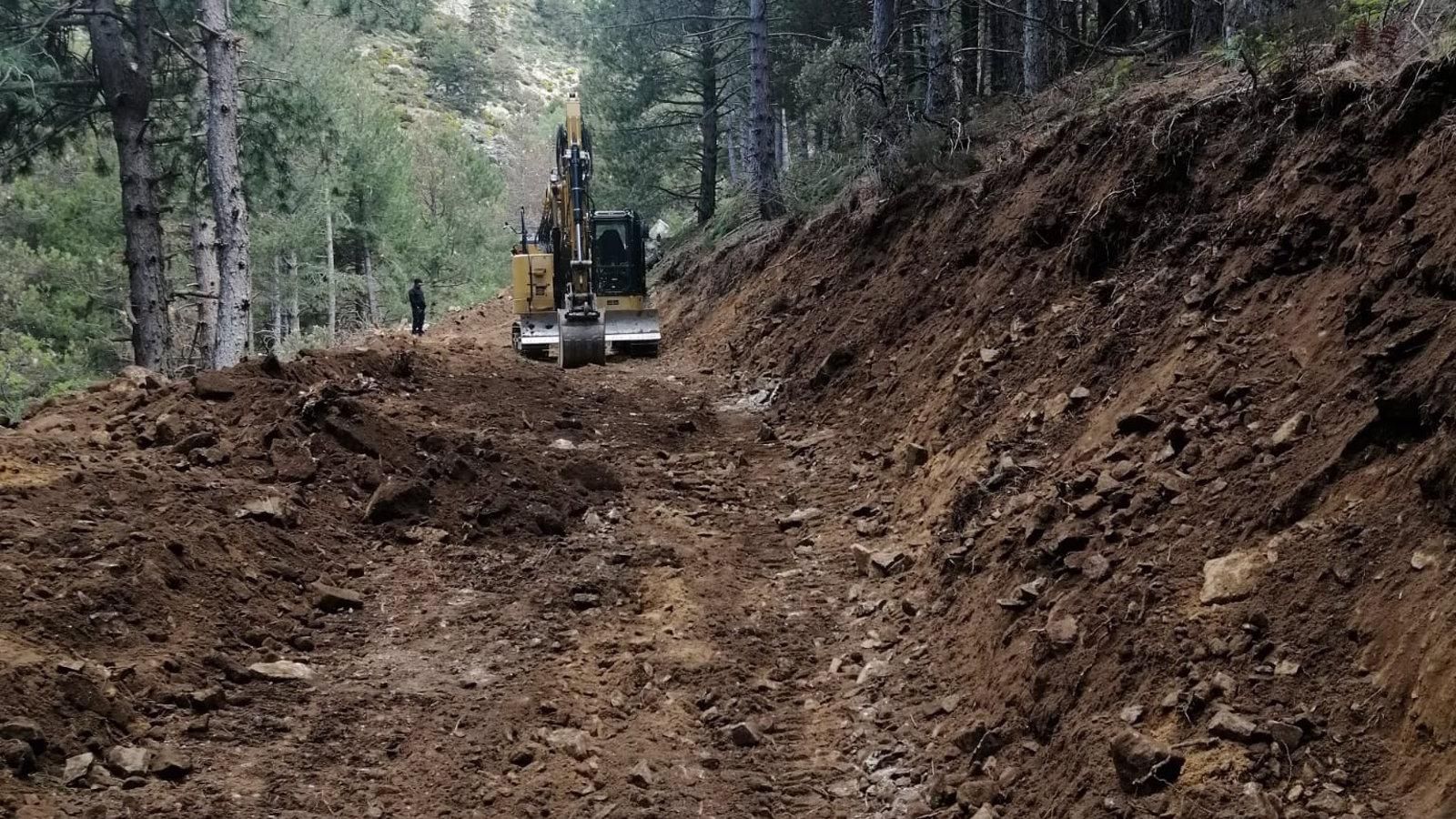 La Comunidad de Madrid paraliza temporalmente la construcción de la pista forestal en la Najarra