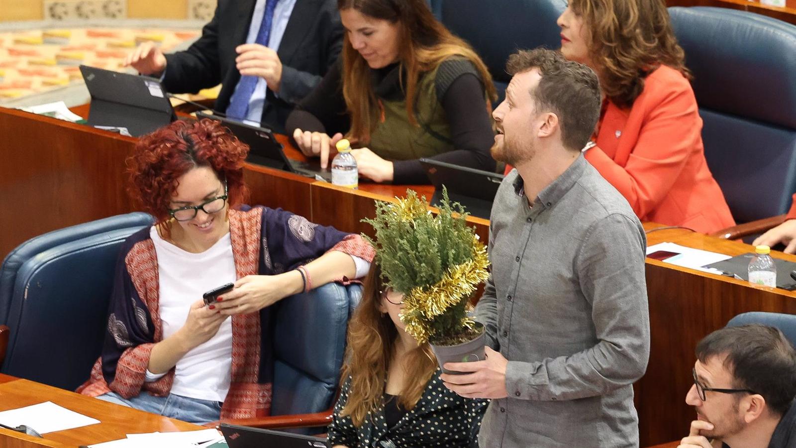 La Asamblea de Madrid abre un proceso sancionador contra el diputado de Más Madrid Pablo Padilla