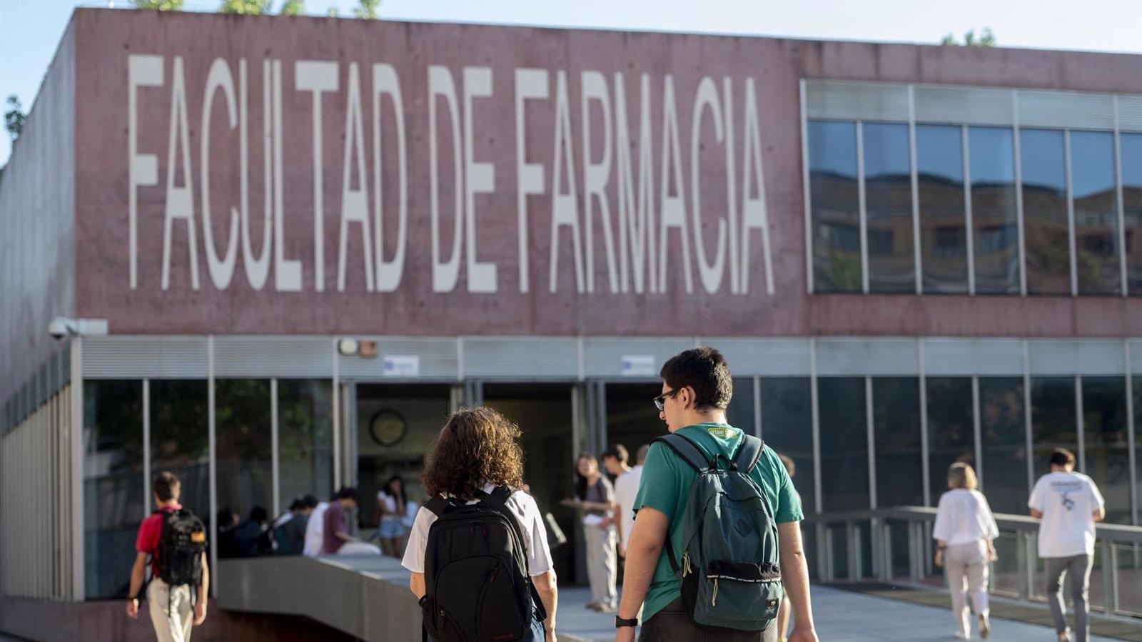 La Comunidad ofertará ayudas de hasta 200 euros mensuales a estudiantes Erasmus+