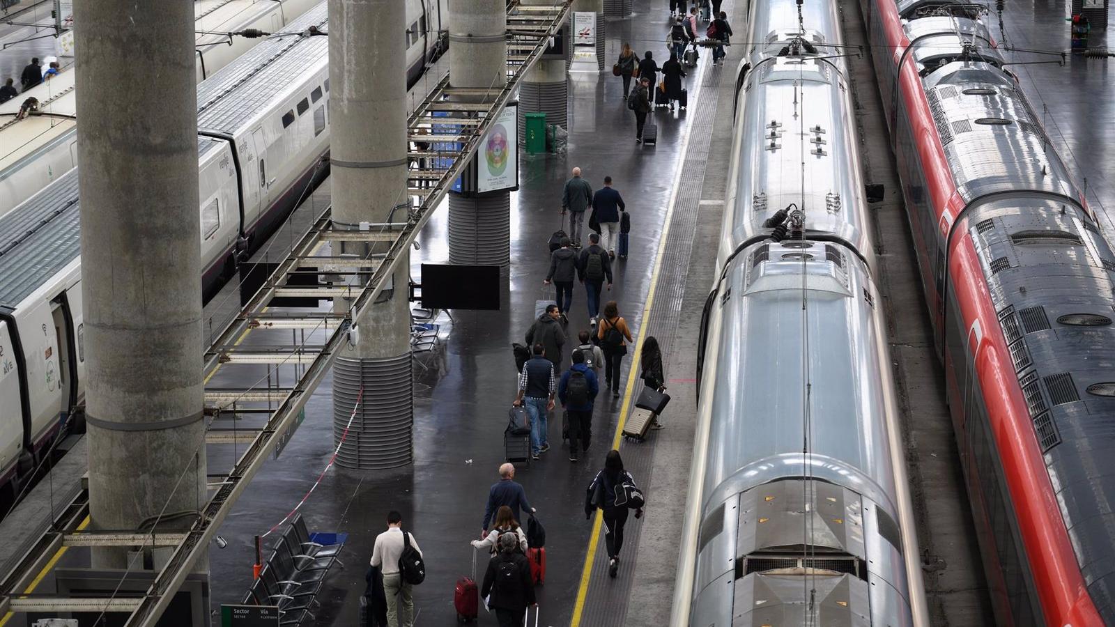 Retrasos en las líneas de Cercanías por averías en Coslada y Alcalá