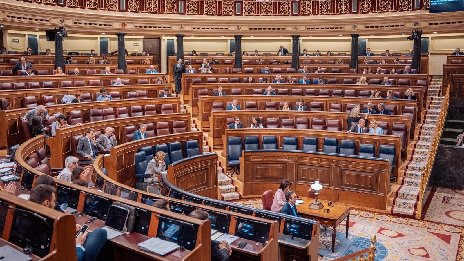  El Congreso invierte más de tres millones de euros en los desplazamientos de los diputados