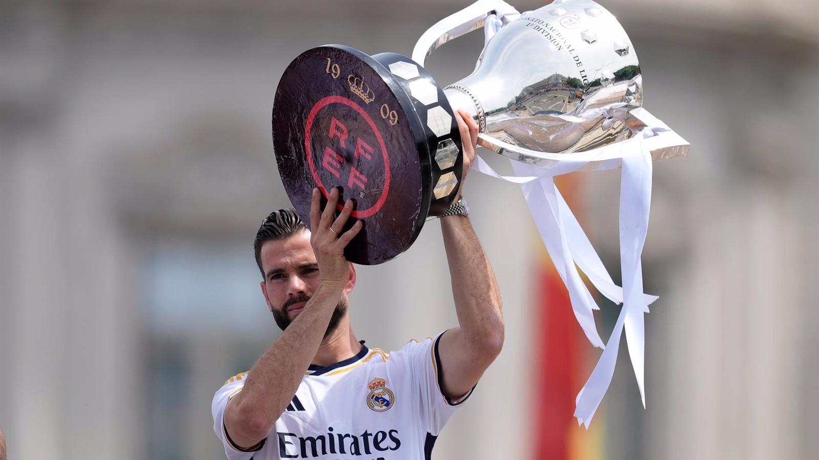 Nacho Fernández deja el Real Madrid para buscar una nueva aventura