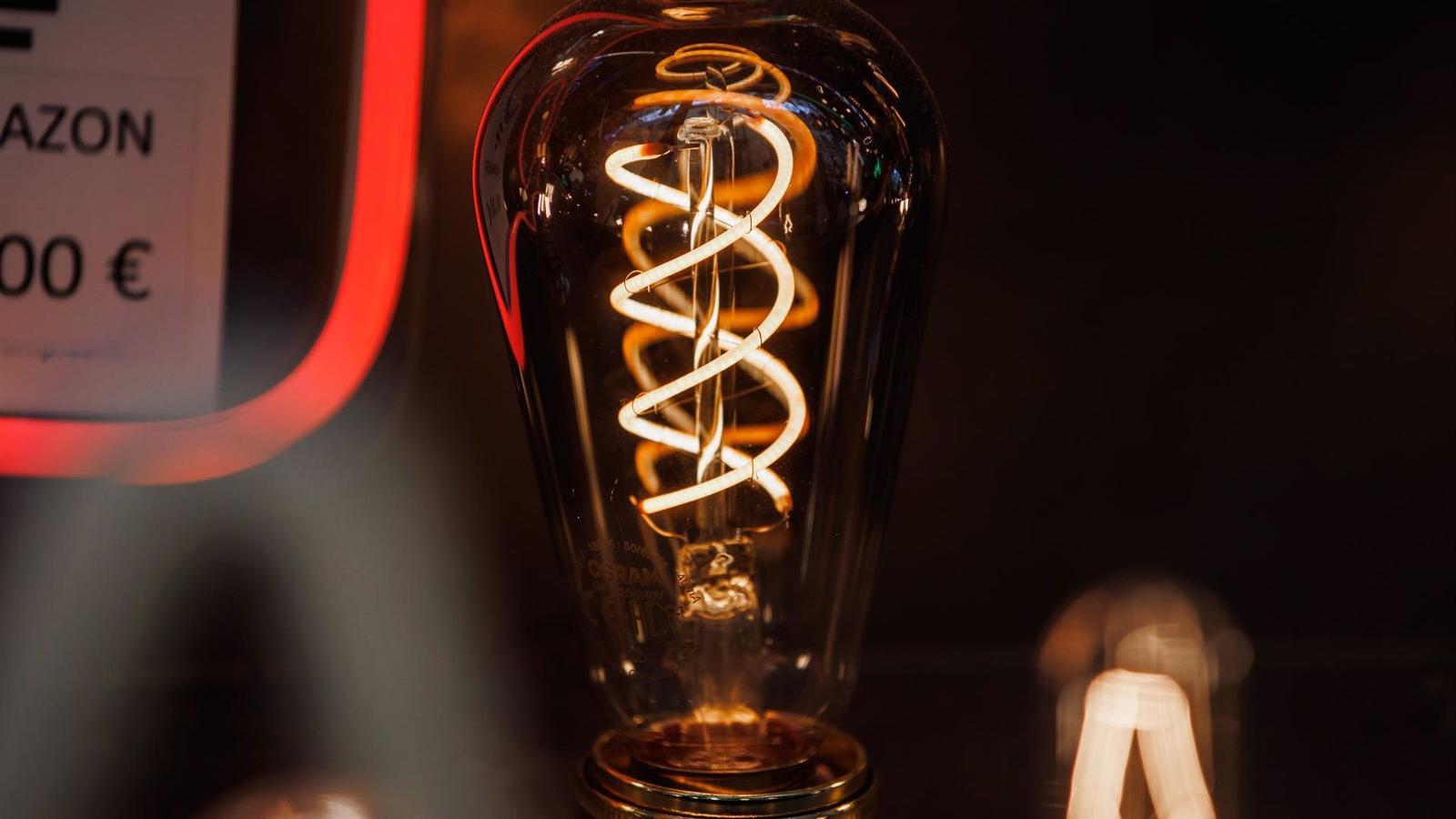 El precio de la luz en junio aumenta un 84,5% y provoca la reducción del IVA