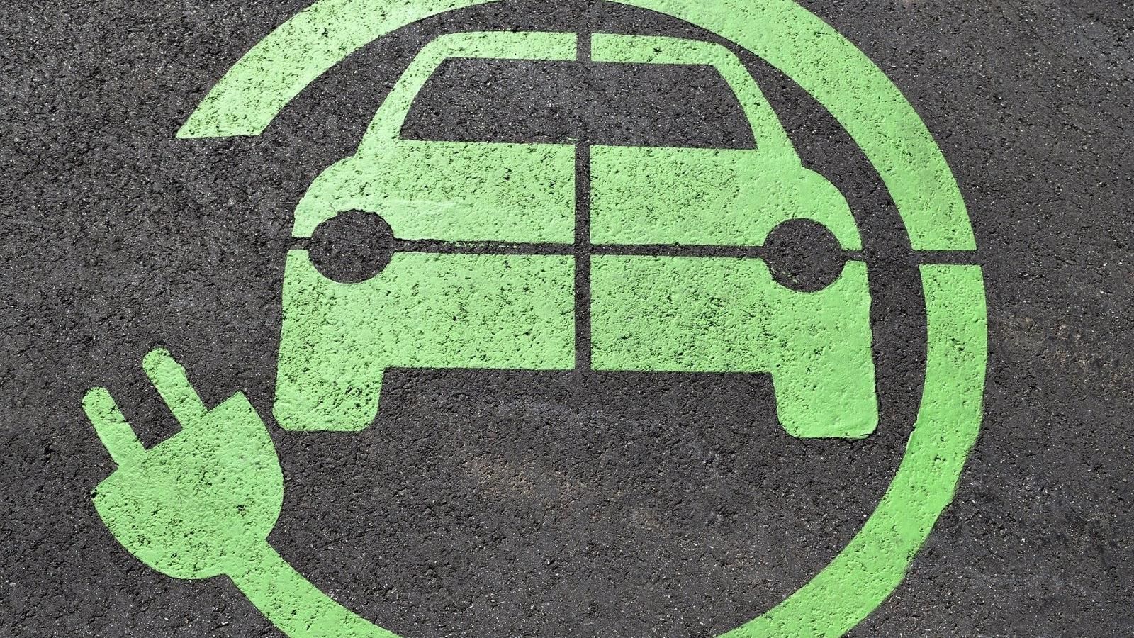 Nueva especialización en vehículos híbridos y eléctricos en la FP madrileña