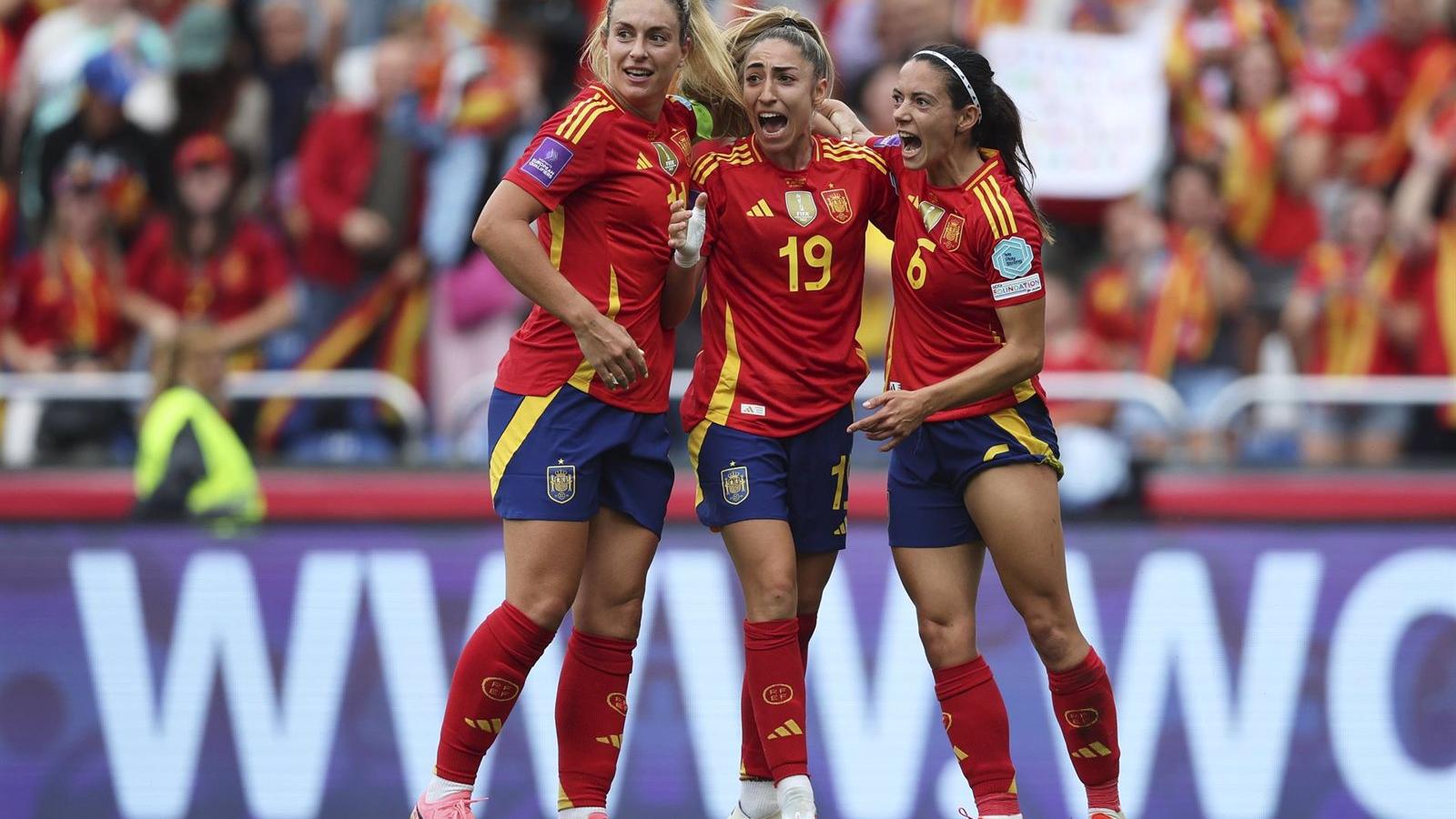 España gana sin acelerar y ya pone el modo olímpico