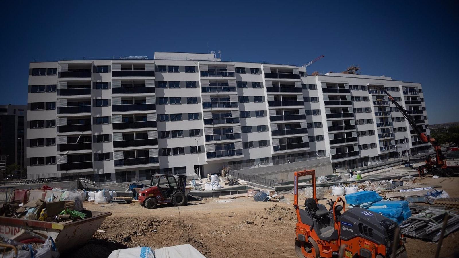 La Comunidad aprobará nuevos incentivos fiscales en vivienda para compra y alquiler