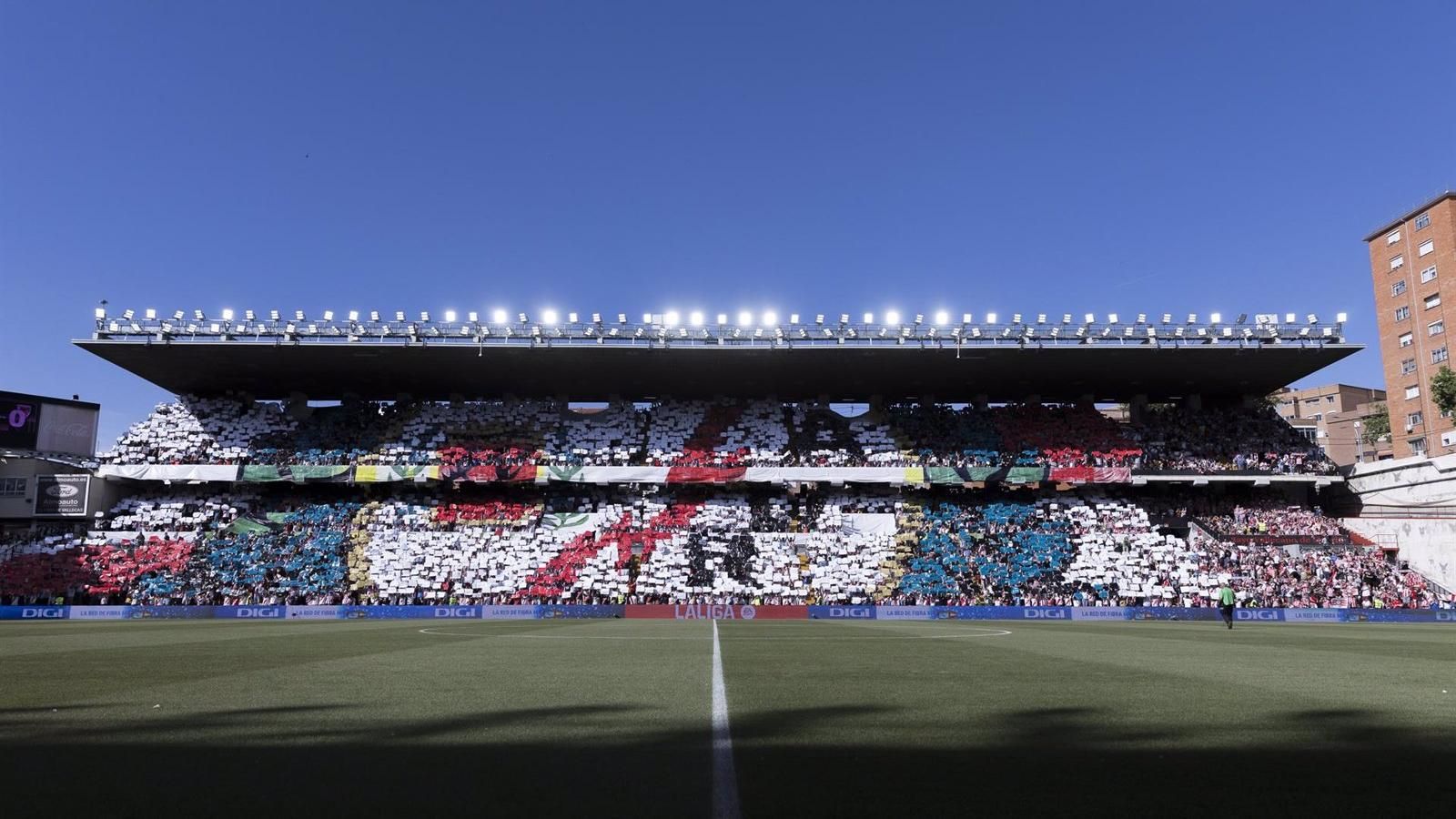 Inicio de las obras de mejora en el Estadio de Vallecas con una inversión inicial de dos millones