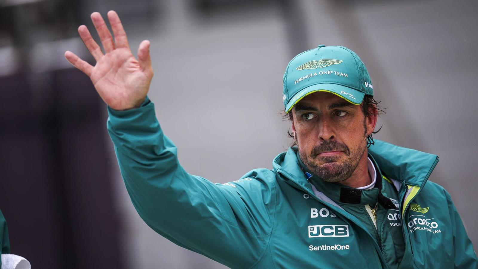 Alonso lamenta una estrategia fallida en Hungría