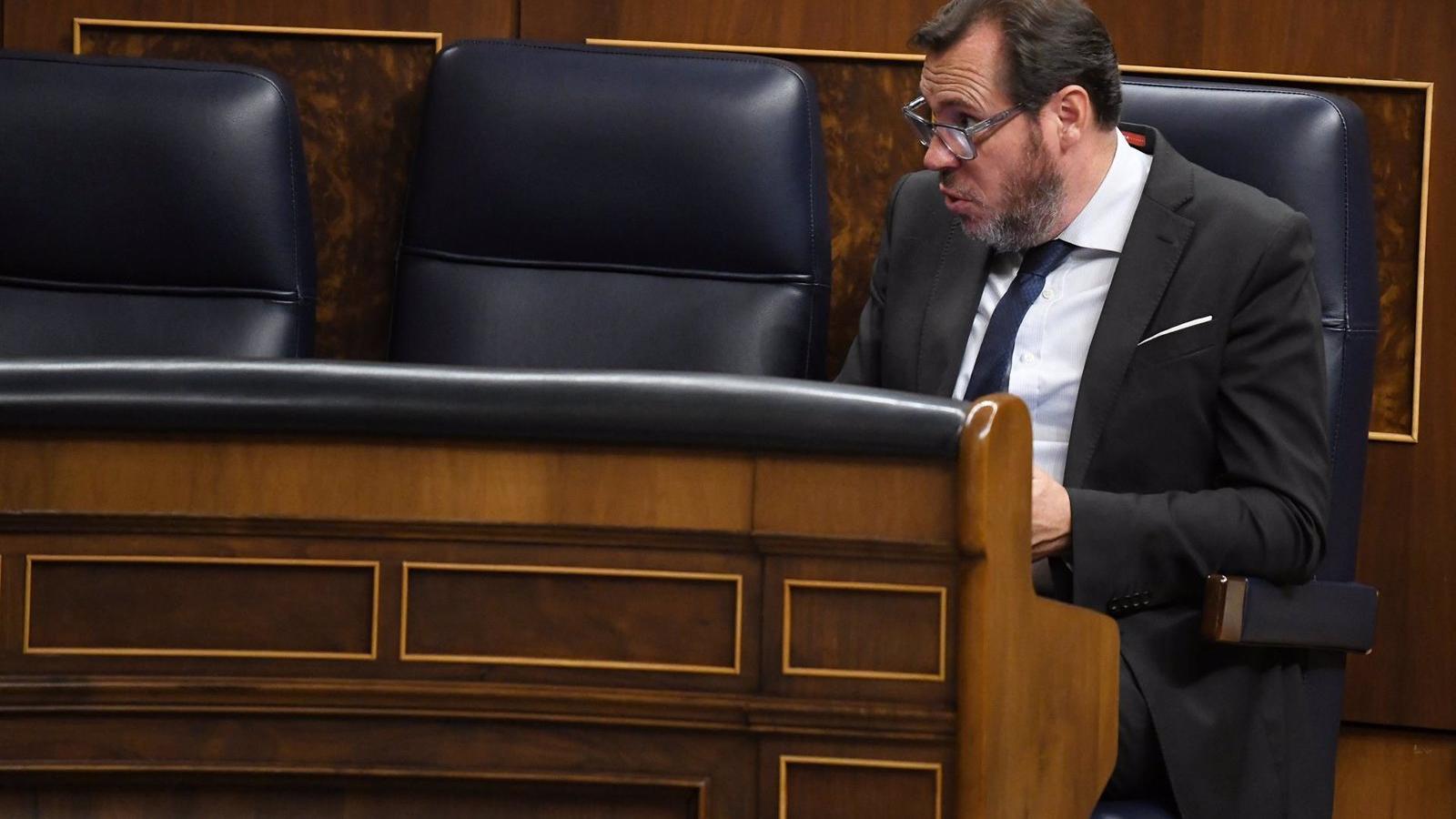 El PP solicita un pleno extraordinario en agosto para abordar el "caos ferroviario"