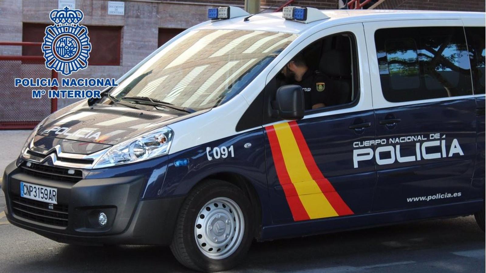La Policía Nacional frena una pelea con machetes en Alcalá de Henares con un tiro al aire