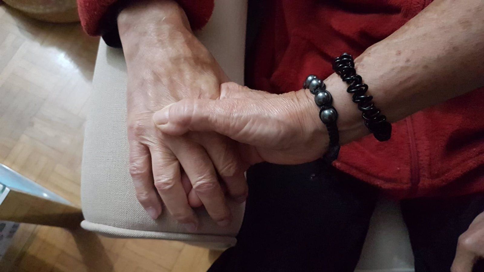  Más de 80.000 personas en España suscritas al convenio de cuidadores no profesionales, la mayoría mujeres