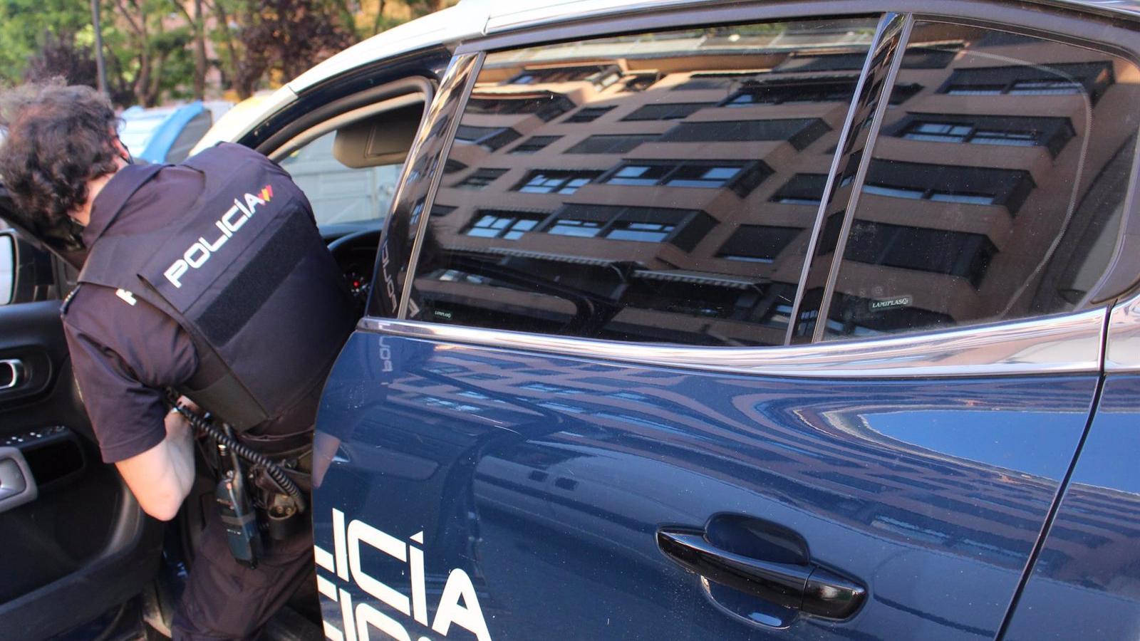 Una mujer herida de gravedad tras ser atacada con un cúter en San Blas-Canillejas