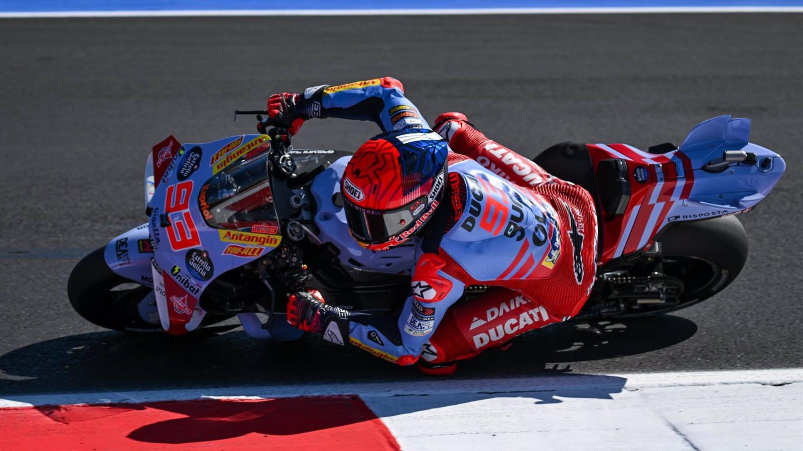 Márquez triunfa en San Marino y acecha el liderato del Mundial