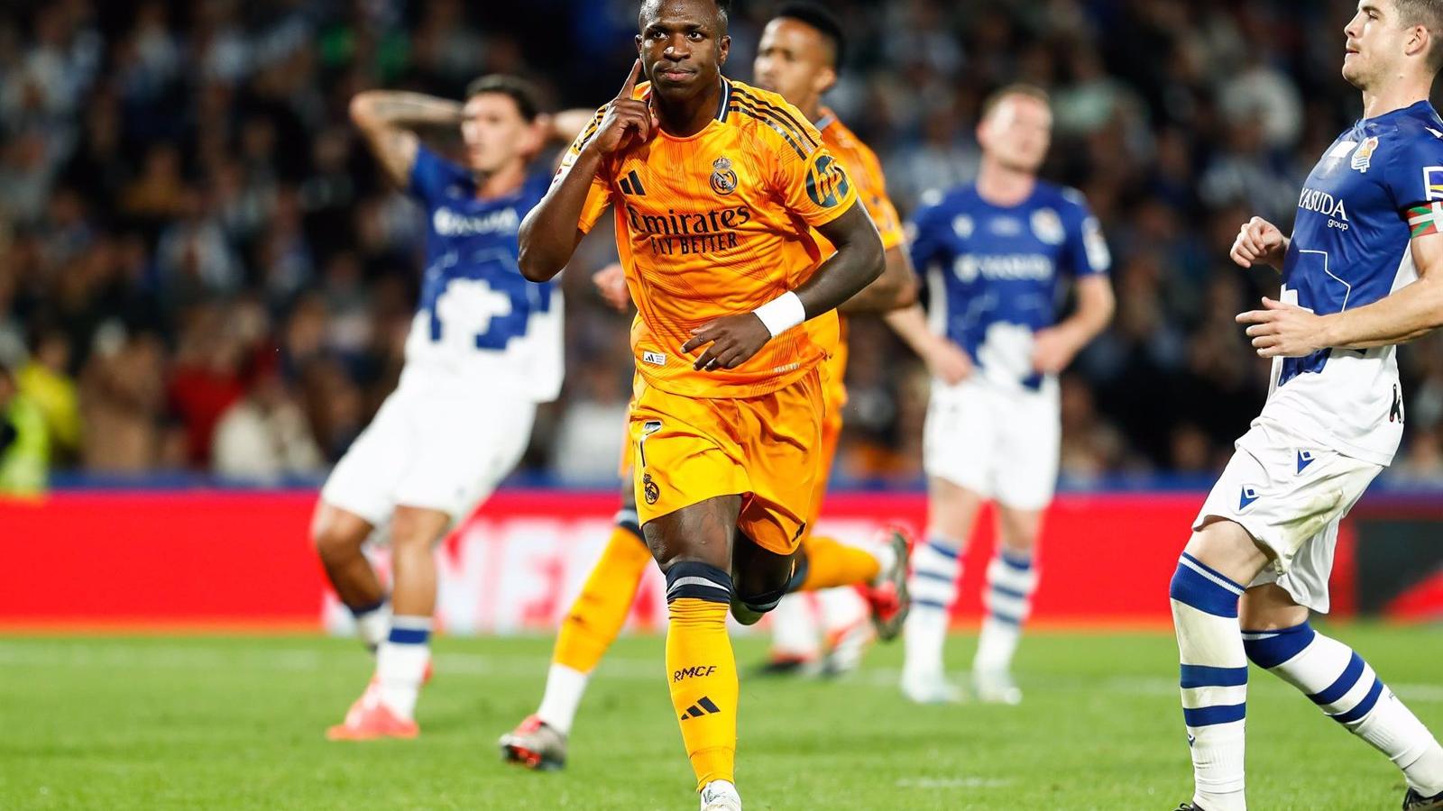 Victoria del Real Madrid con dos penaltis en San Sebastián