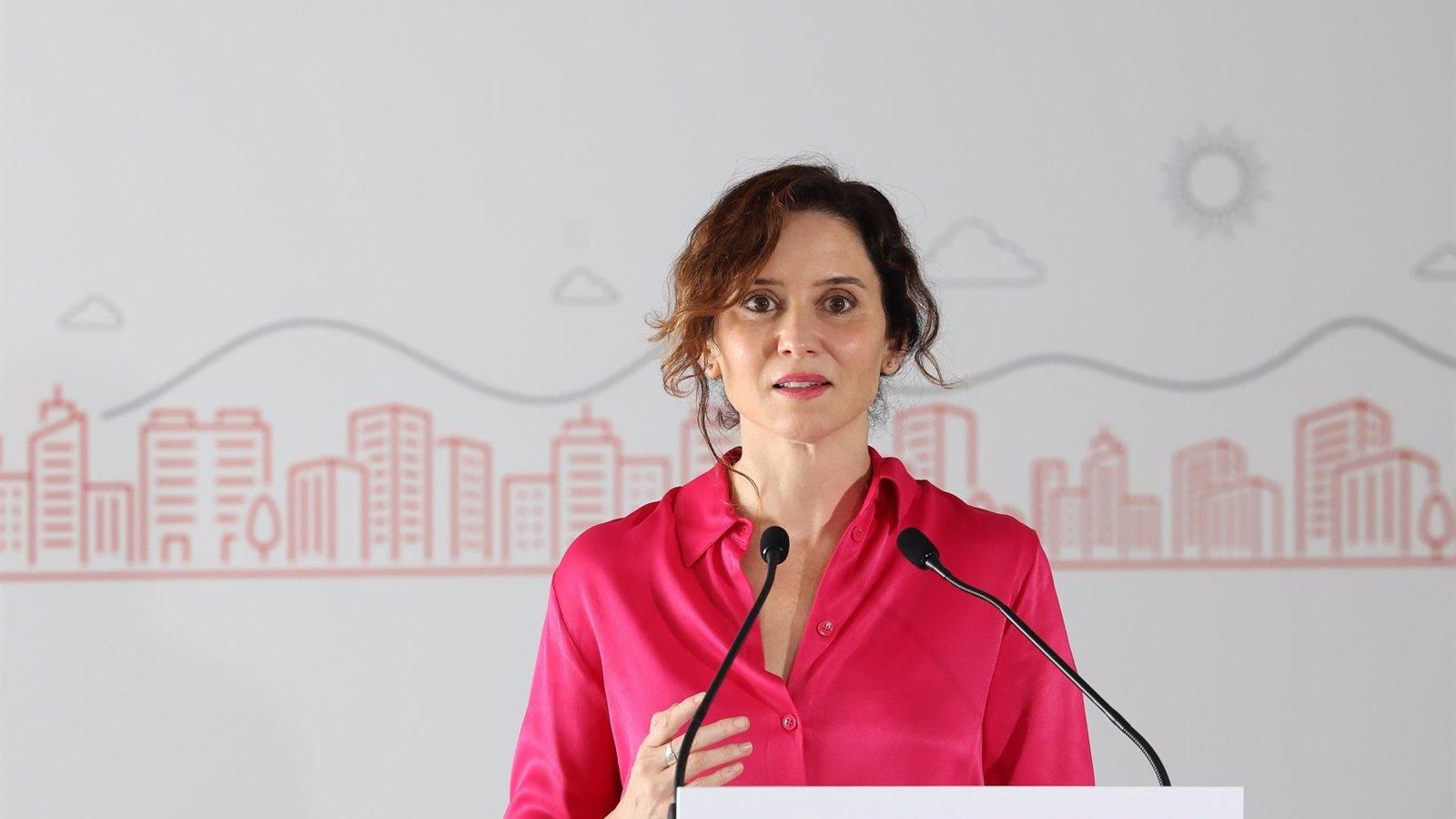 Díaz Ayuso rechaza aplicar la Ley de Vivienda estatal: "Es una barbaridad que dispara los precios"