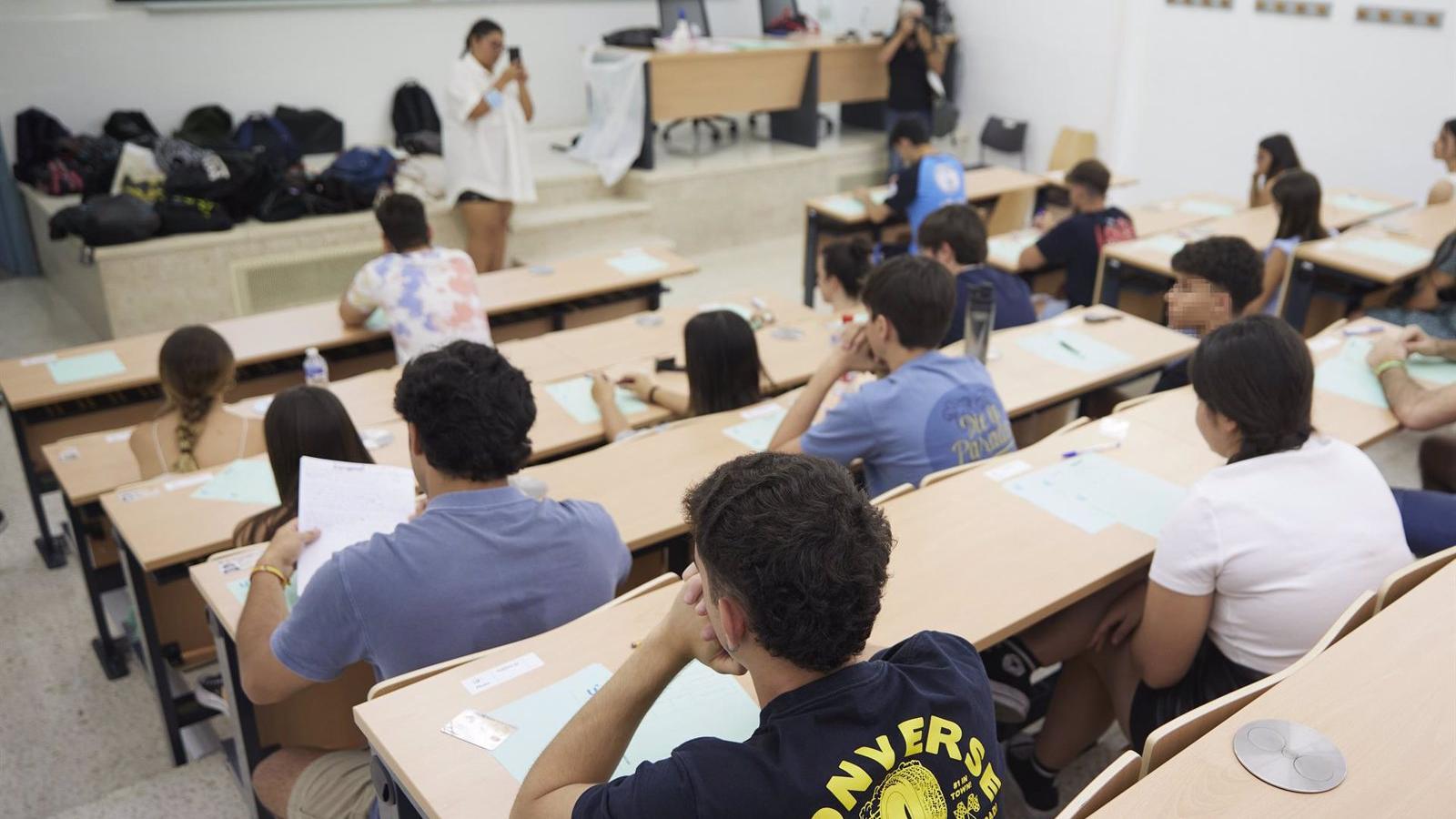 El Gobierno de España propone eliminar las contraprestaciones económicas en las prácticas curriculares universitarias