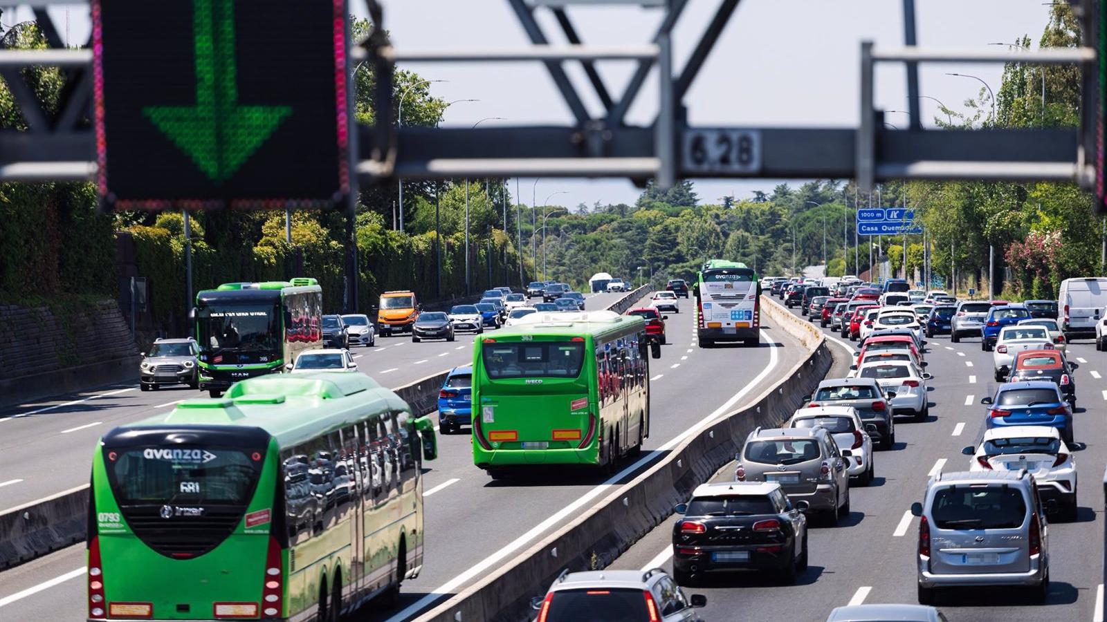 La Comunidad Madrid lidera la recuperación del transporte por carretera