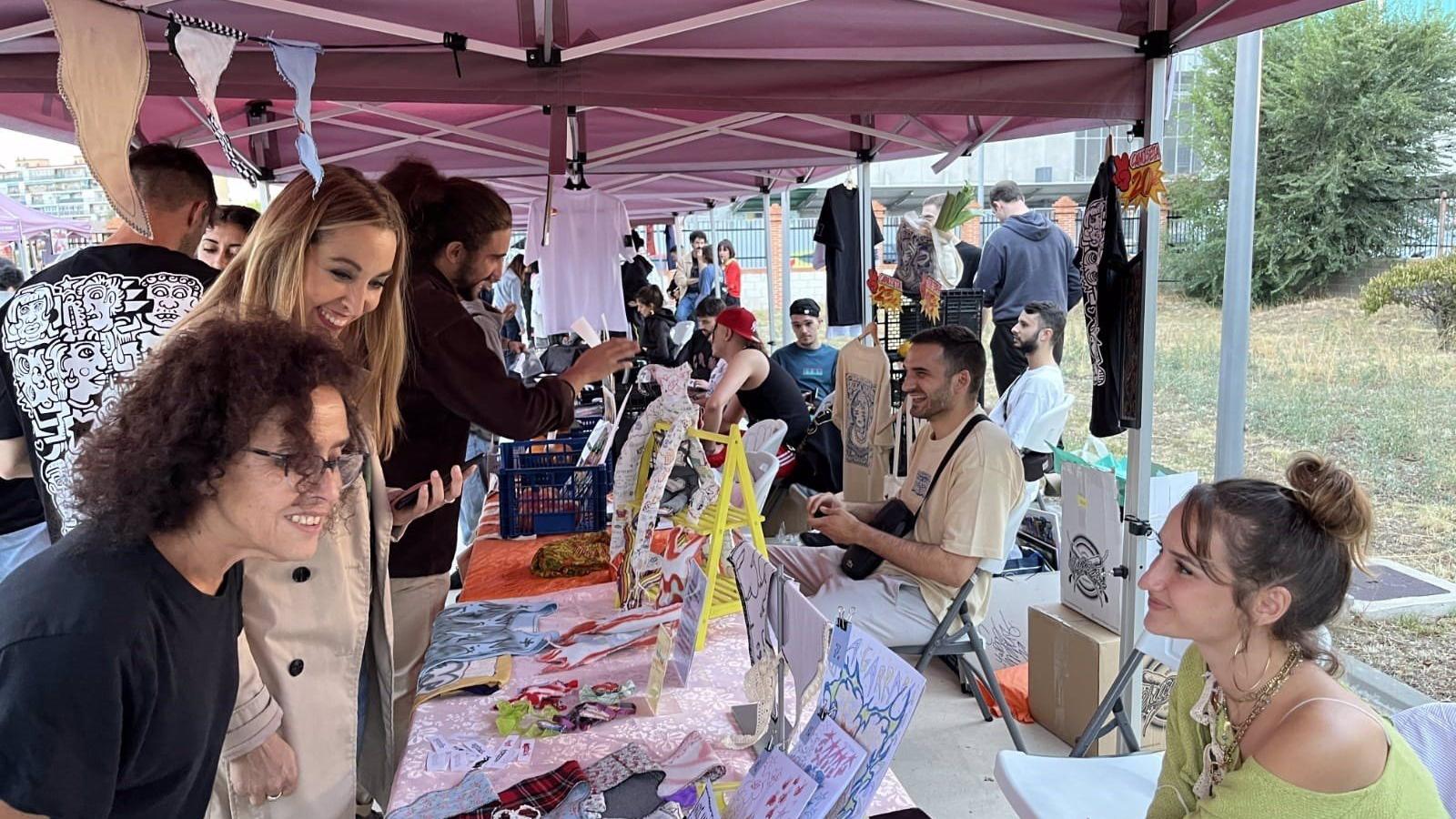 Alcalá de Henares lanza un programa juvenil con exposiciones y actividades culturales