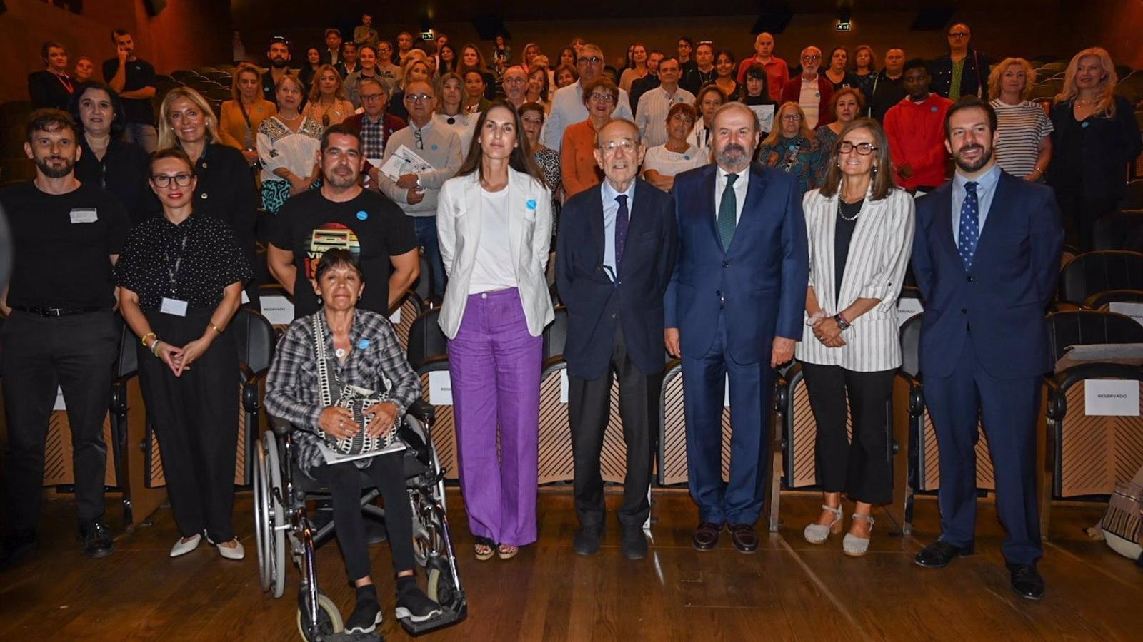 El Prado y la Fundación Endesa acercan el arte a colectivos vulnerables a través del programa 'Marcos de Mira'