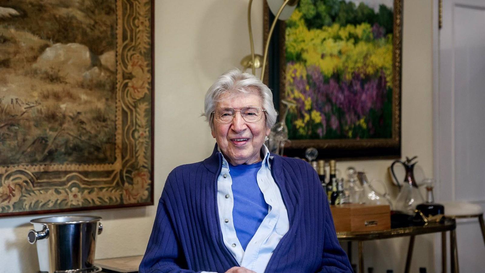 Manuel Alejandro recibe la Medalla Internacional de las Artes en Madrid