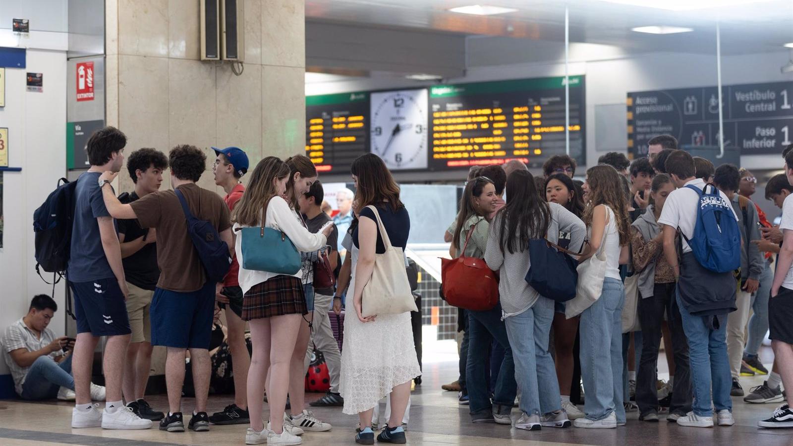 Renfe ha vendido más de 2,6 millones de billetes con descuento para jóvenes durante el verano joven